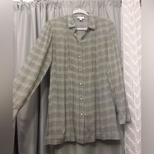 J.Jill Tunic Top SZ XS Barley Pow Pleated Button Up Rayon Relaxed Fit
